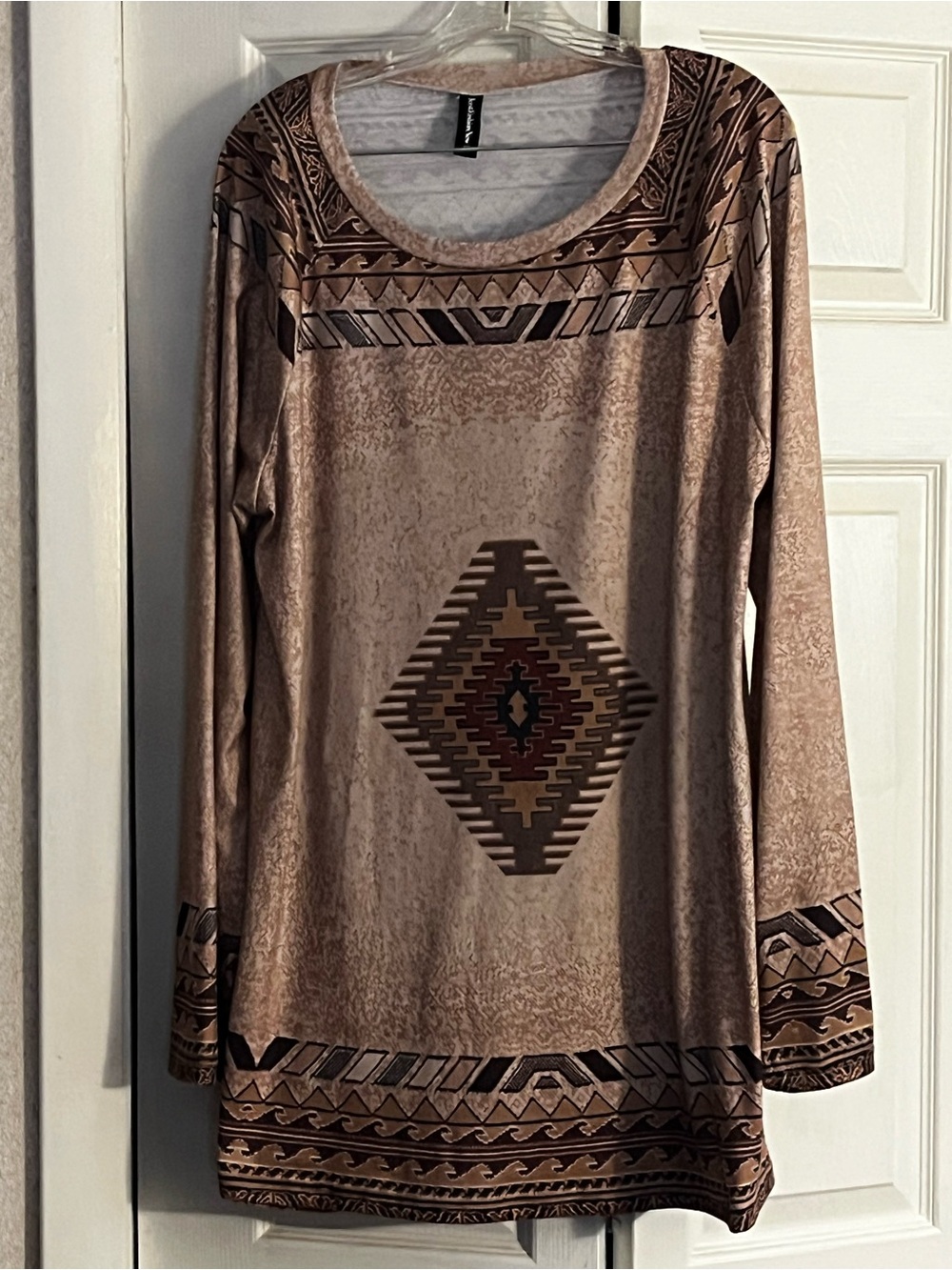 Long Sleeve Aztec-Print Tunic Top in Beige and Brown size L